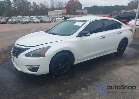 2015 Nissan Altima 2.5 S from USA, damaged, VIN 1N4AL3AP5FC226749